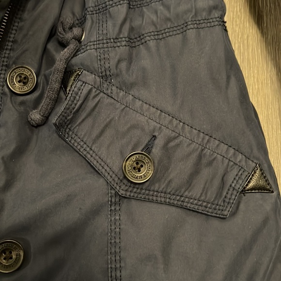 Abercrombie and Fitch coat . Size XS - Picture 5 of 9
